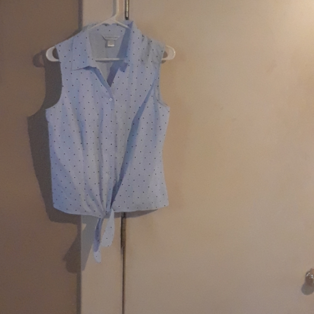 Nwot Christopher & Banks top.